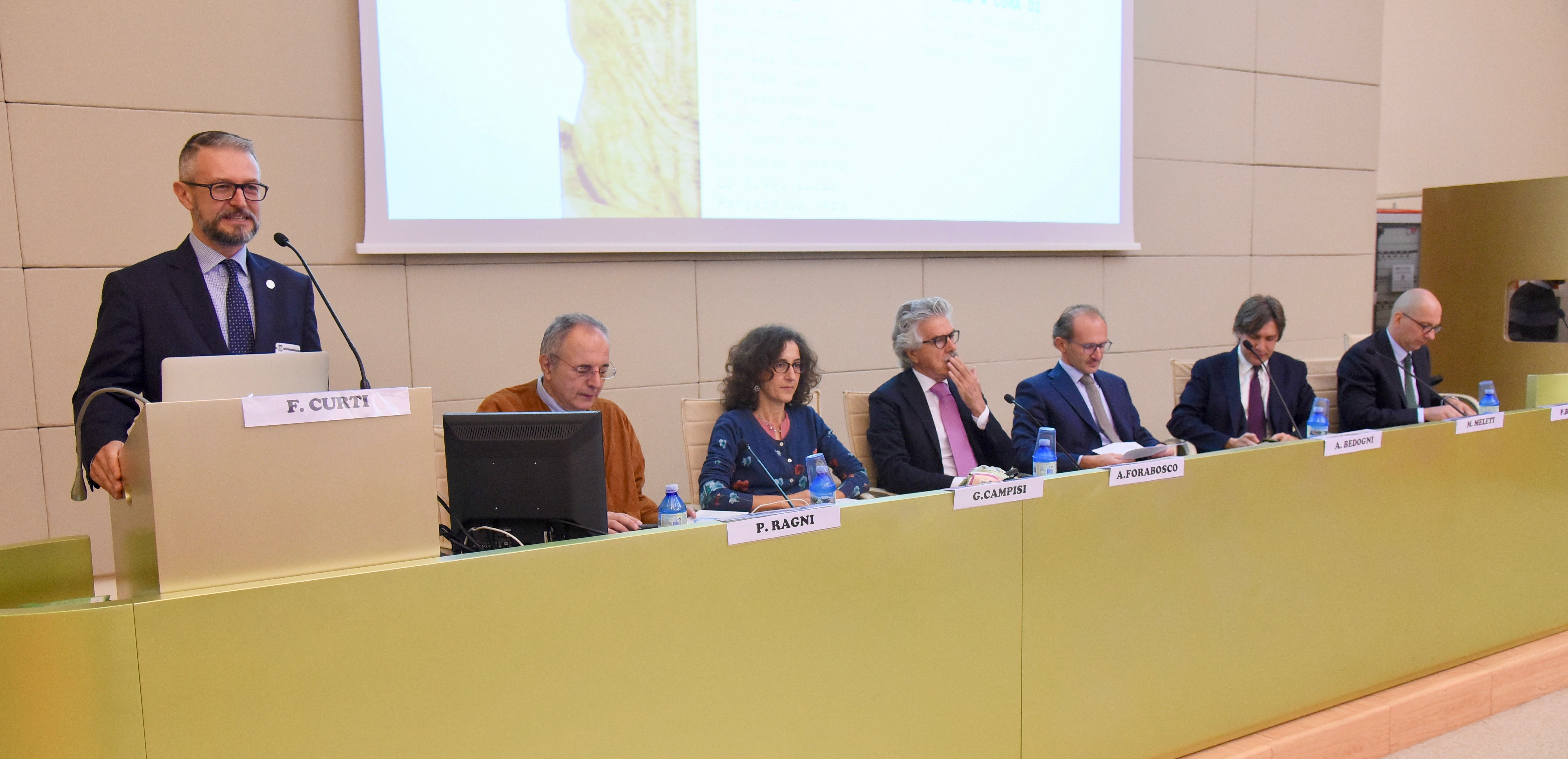 Successo del corso C.A.O. “LA OSTEONECROSI DEI MASCELLARI DA BIFOSFONATI E DA ALTRI FARMACI”